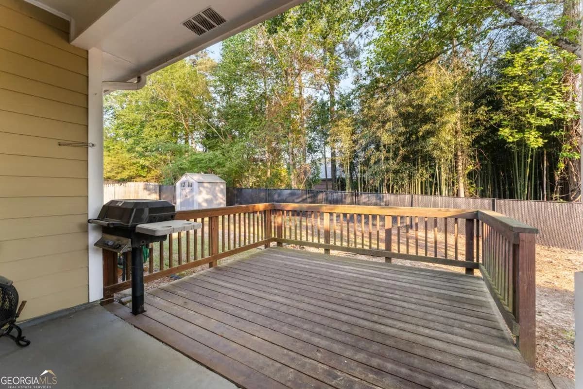 2525 Rosehill Cir — photo 19 of 28