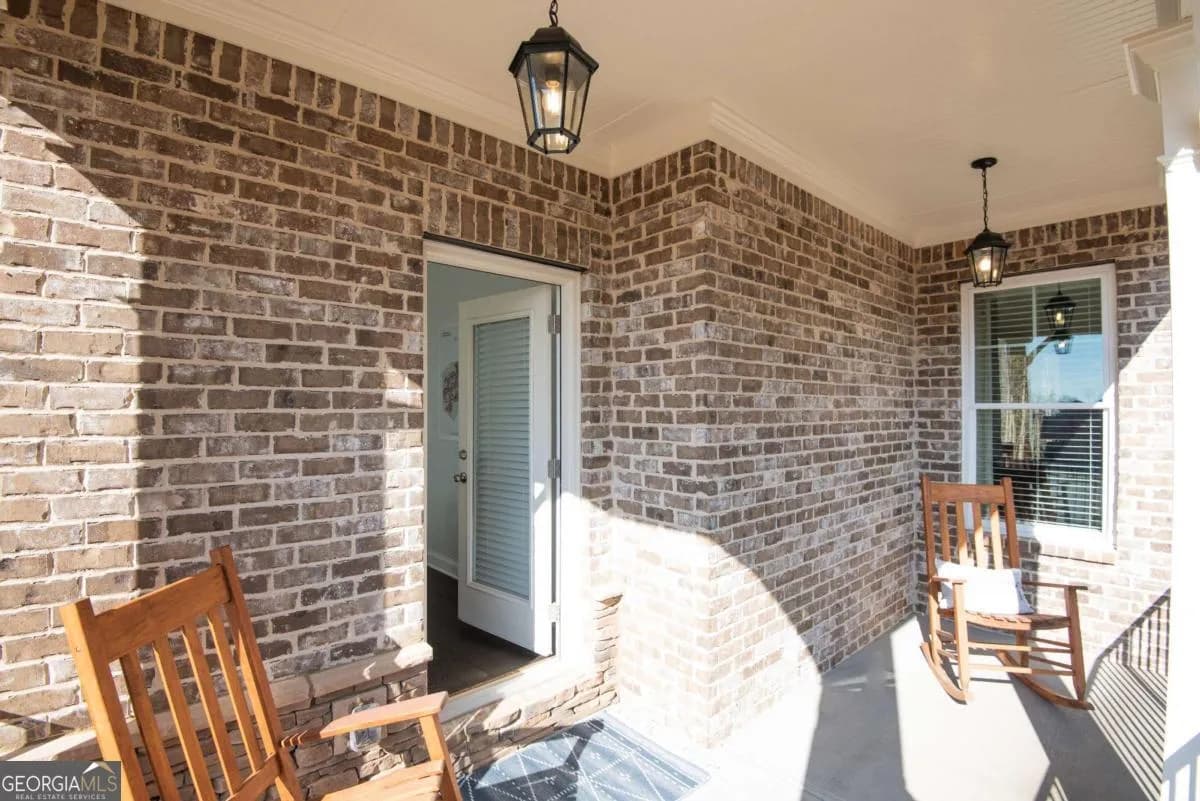 7632 Capps Ridge Ln — photo 3 of 39