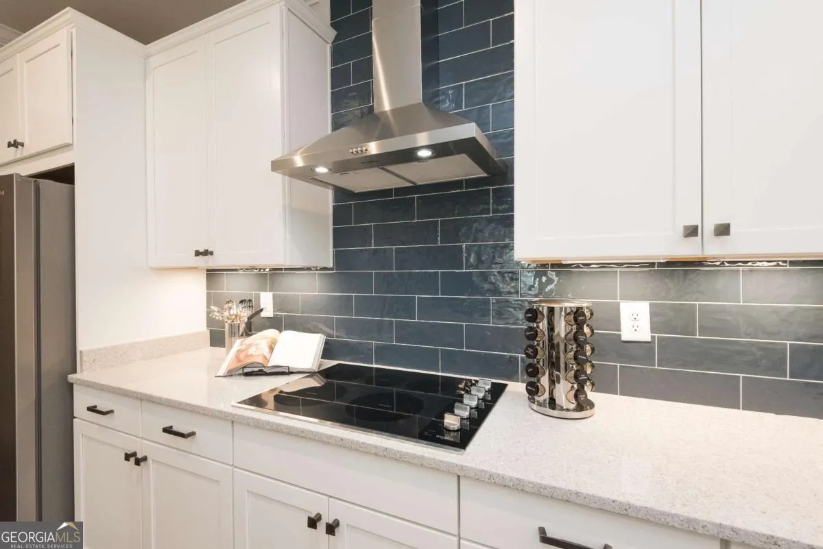 7632 Capps Ridge Ln — photo 9 of 39