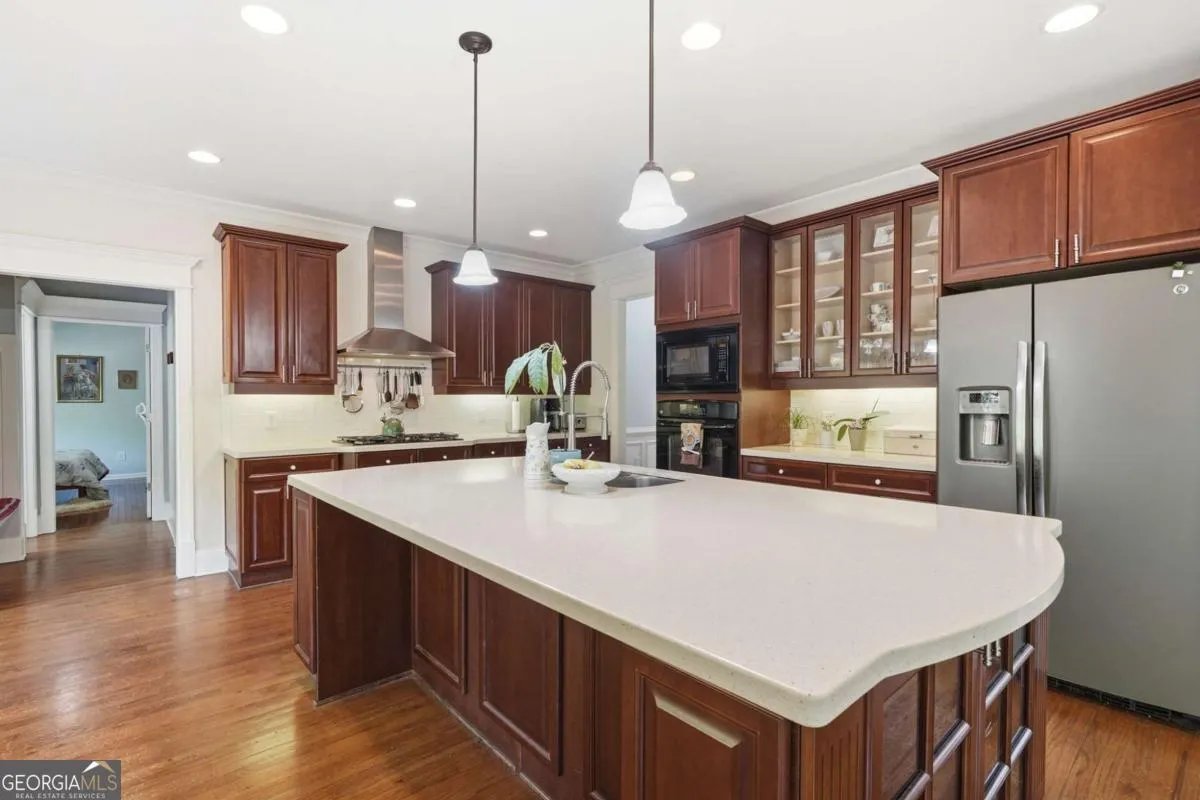 9930 Barnsbury Rd — photo 8 of 76