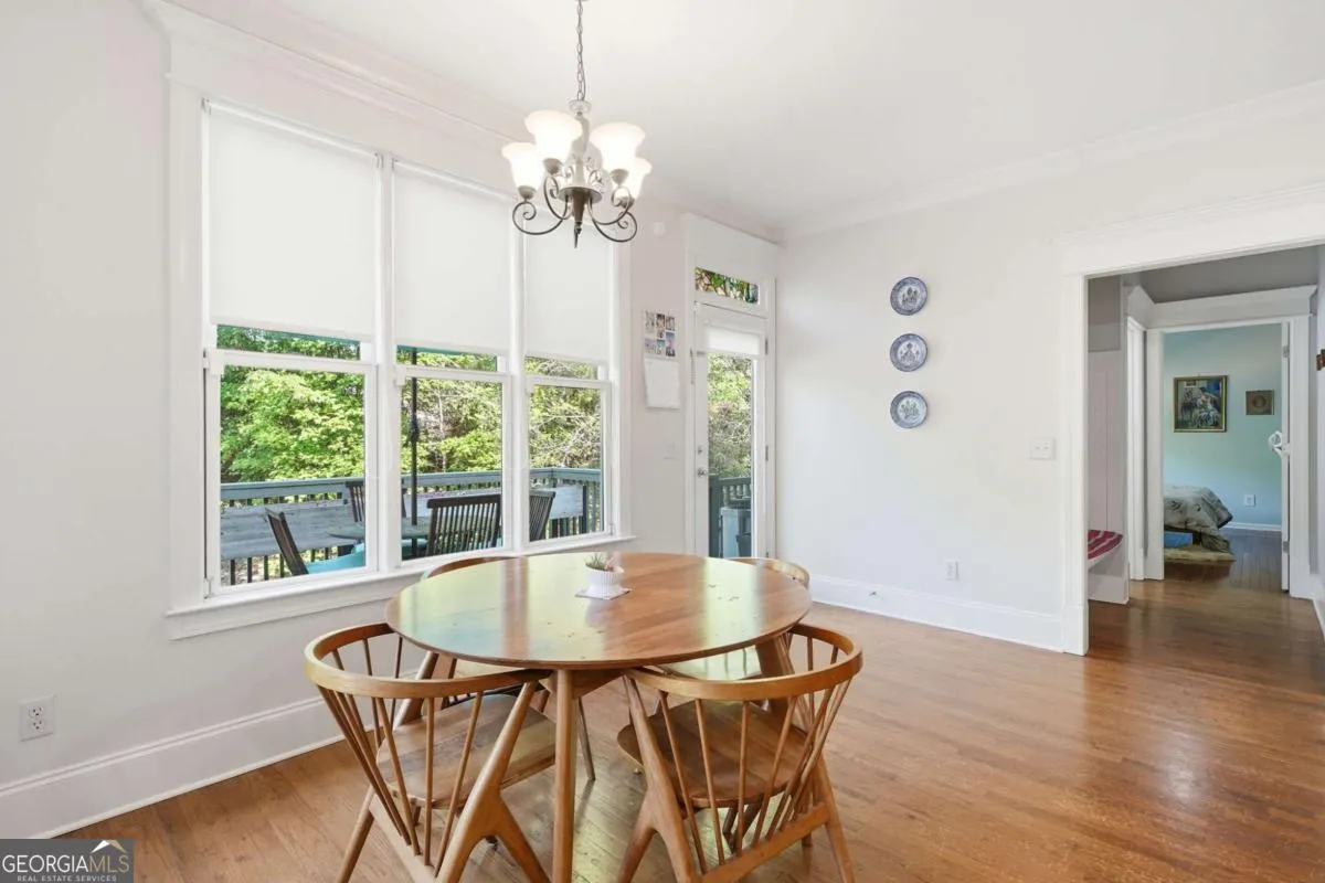 9930 Barnsbury Rd — photo 15 of 76