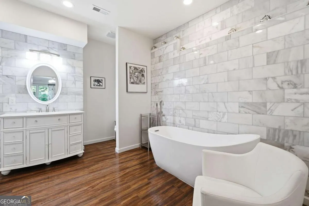 9930 Barnsbury Rd — photo 42 of 76