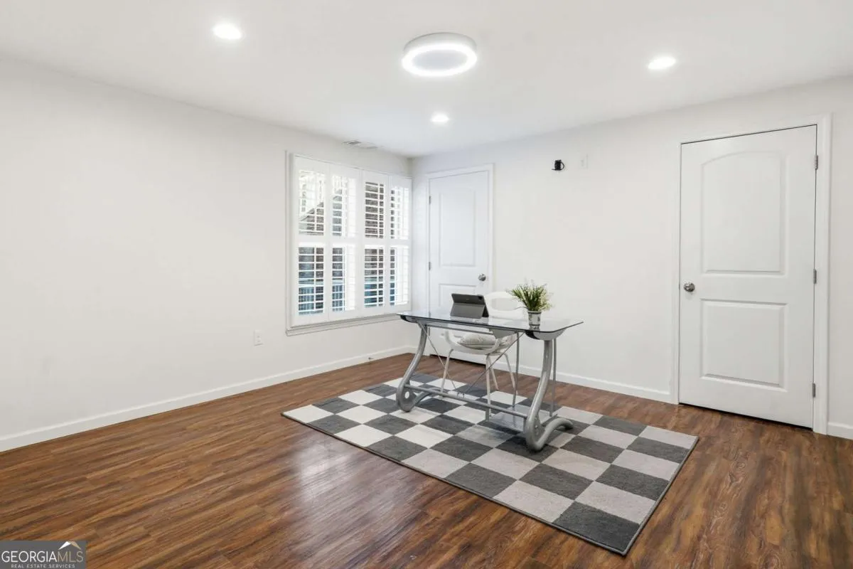 9930 Barnsbury Rd — photo 52 of 76
