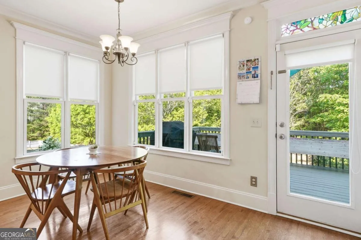 9930 Barnsbury Rd — photo 14 of 76