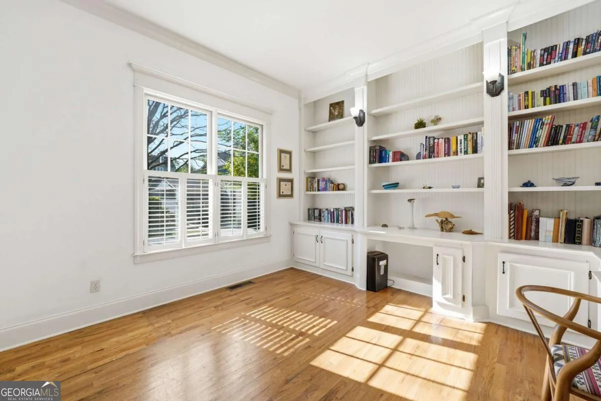 9930 Barnsbury Rd — photo 46 of 76