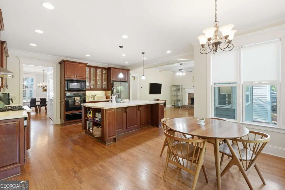9930 Barnsbury Rd — photo 12 of 76