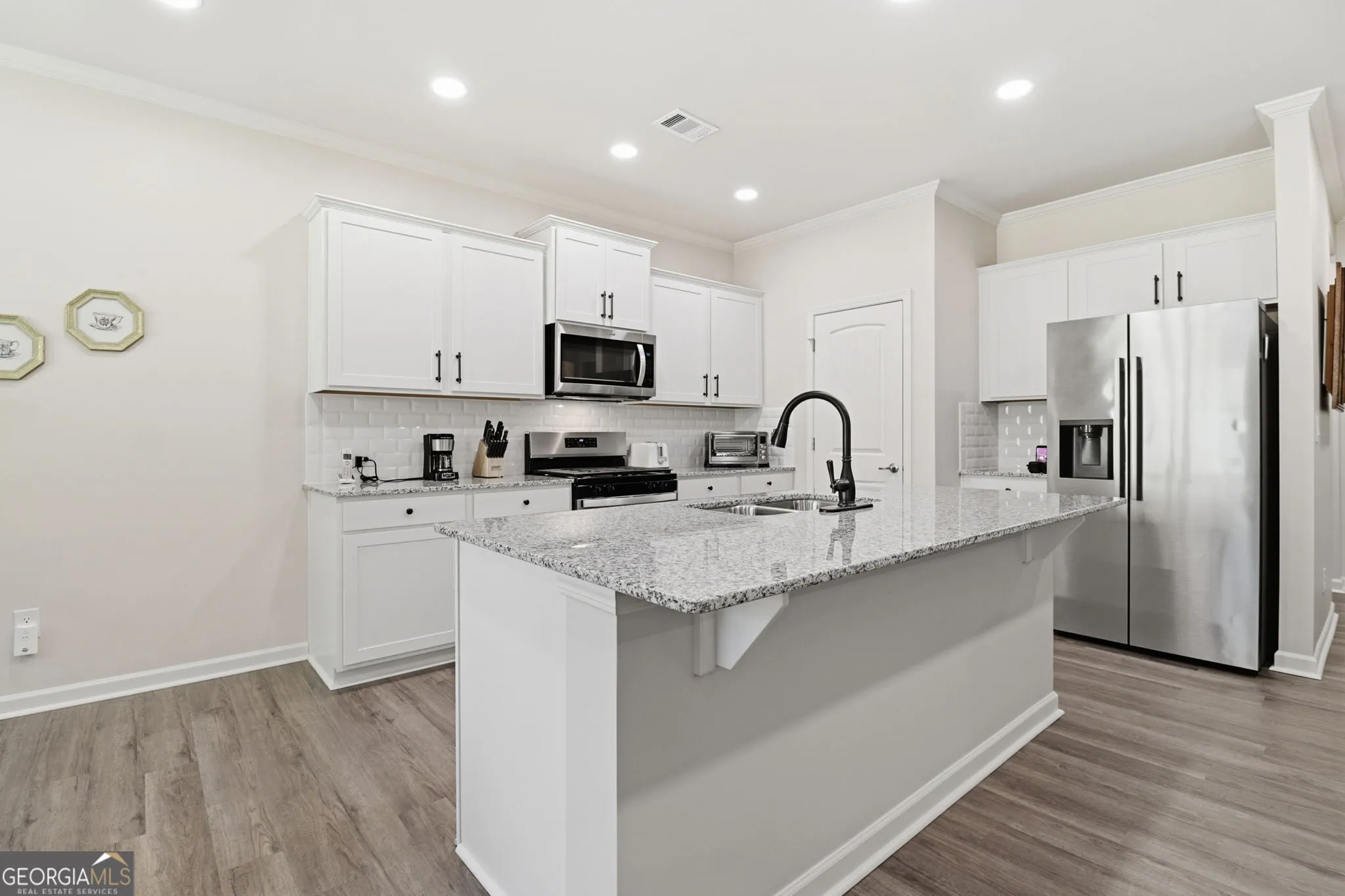 487 Majestic Oak Cir — photo 5 of 43