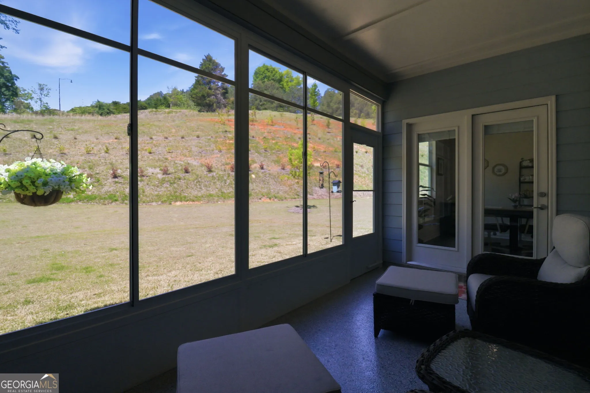487 Majestic Oak Cir — photo 12 of 43