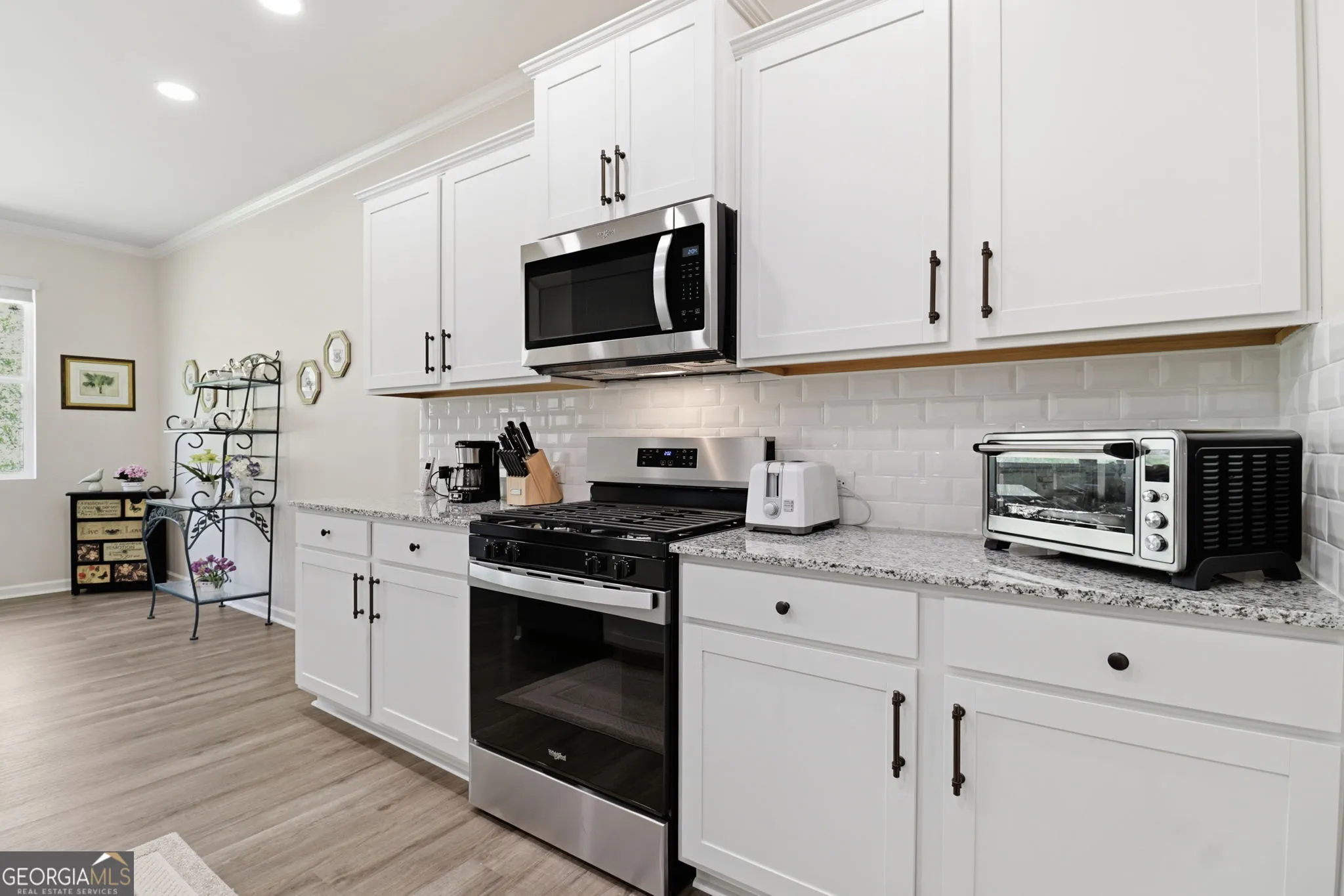 487 Majestic Oak Cir — photo 7 of 43