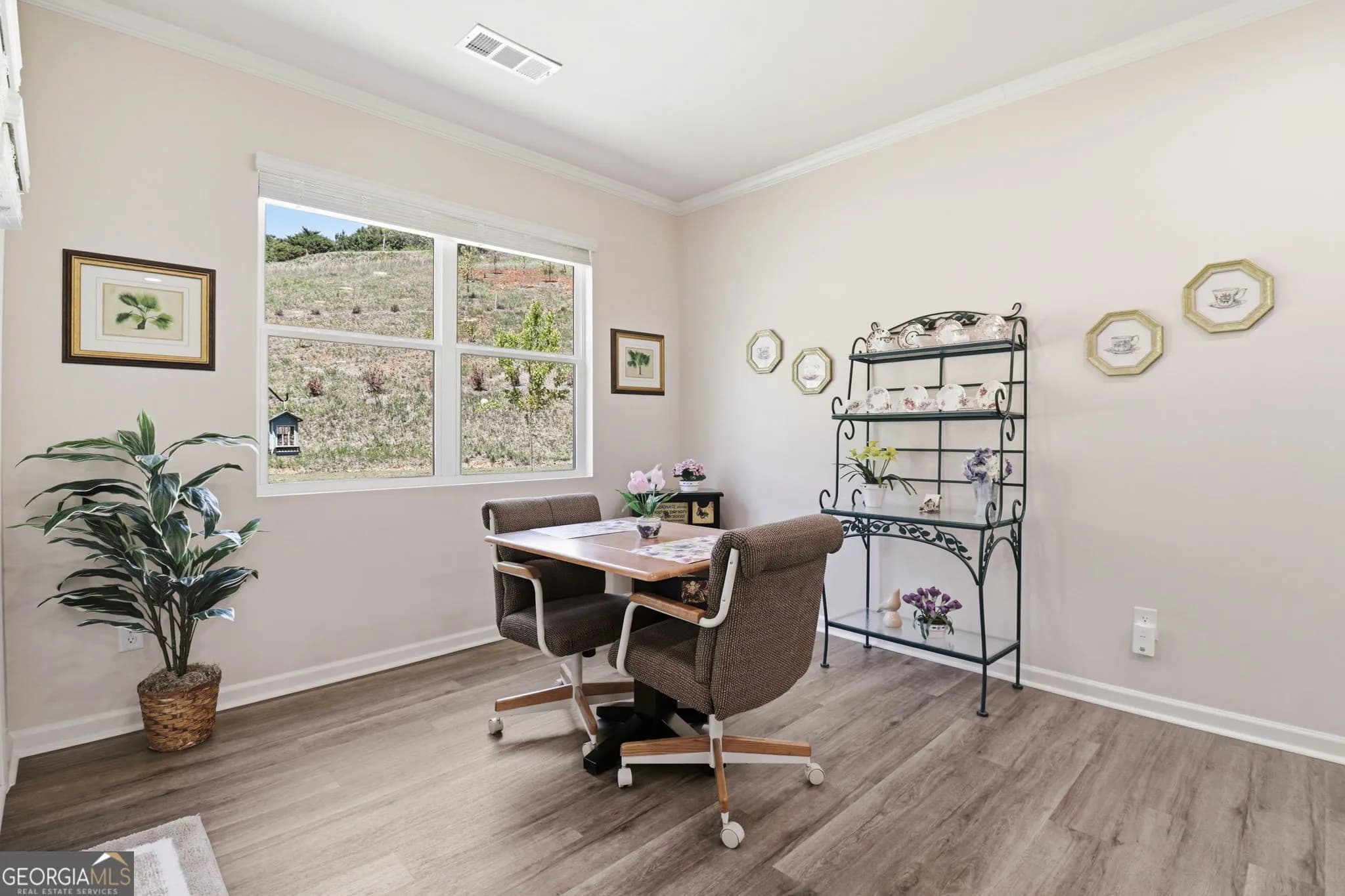 487 Majestic Oak Cir — photo 10 of 43