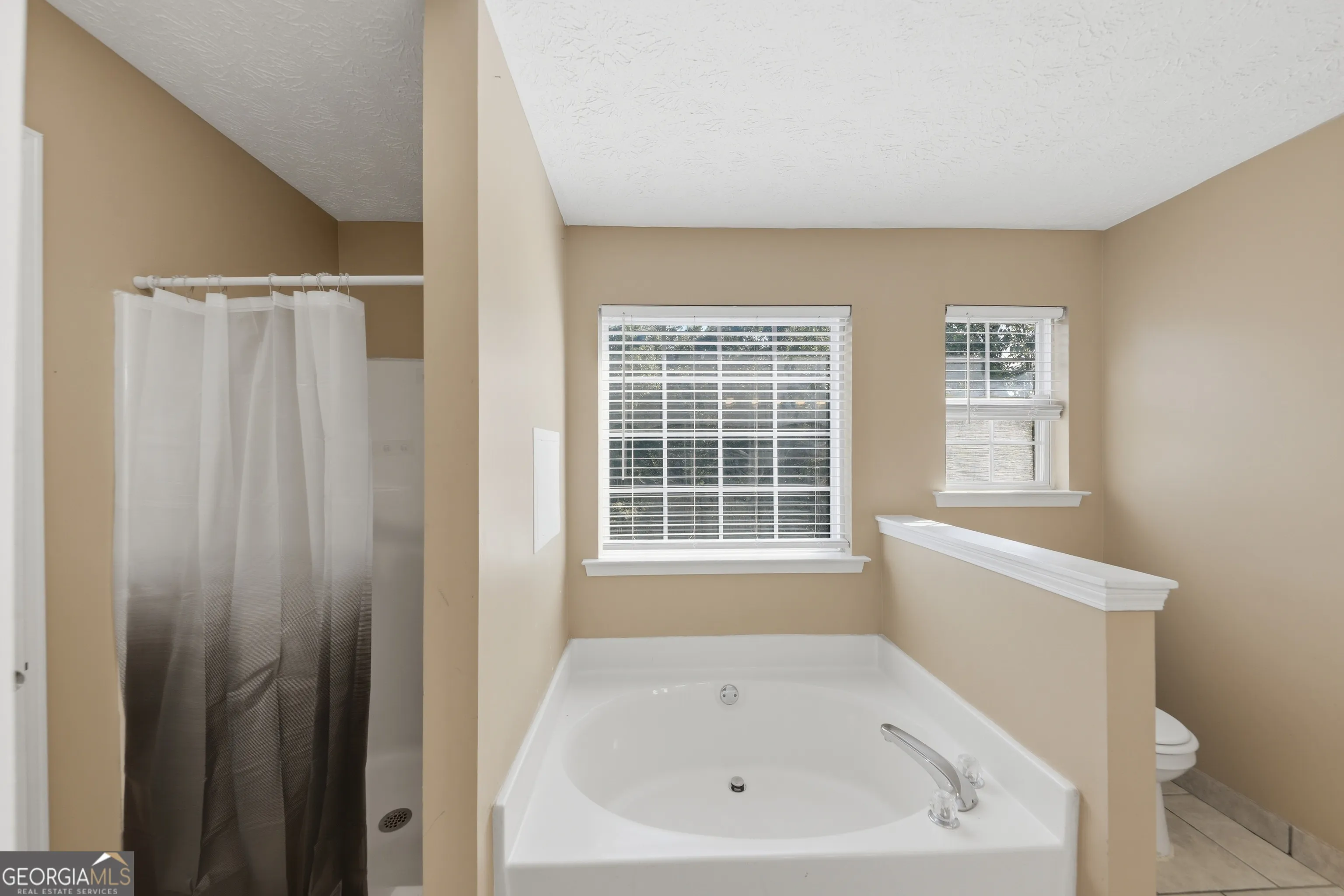 19 Kacey Ct — photo 12 of 39