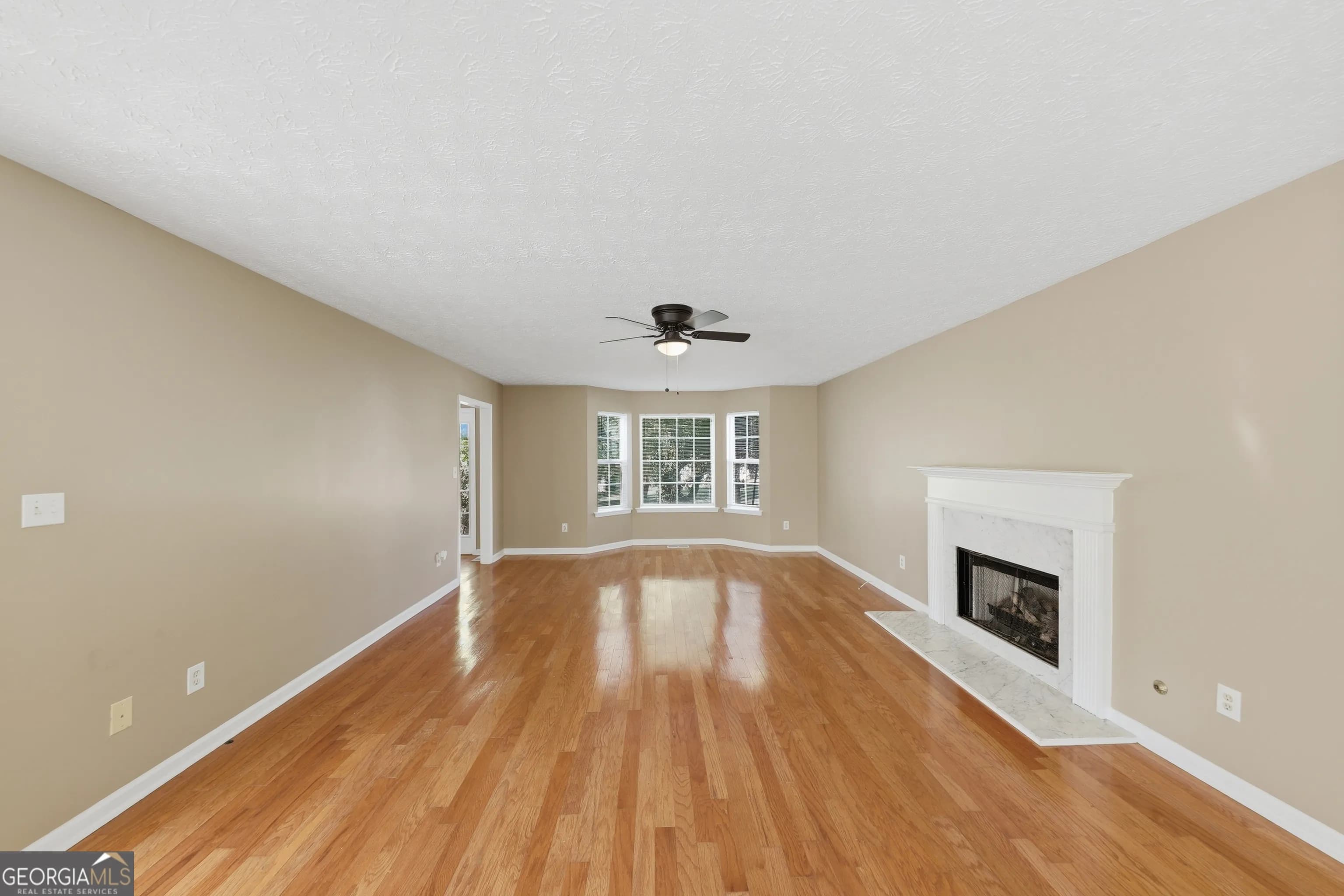 19 Kacey Ct — photo 35 of 39