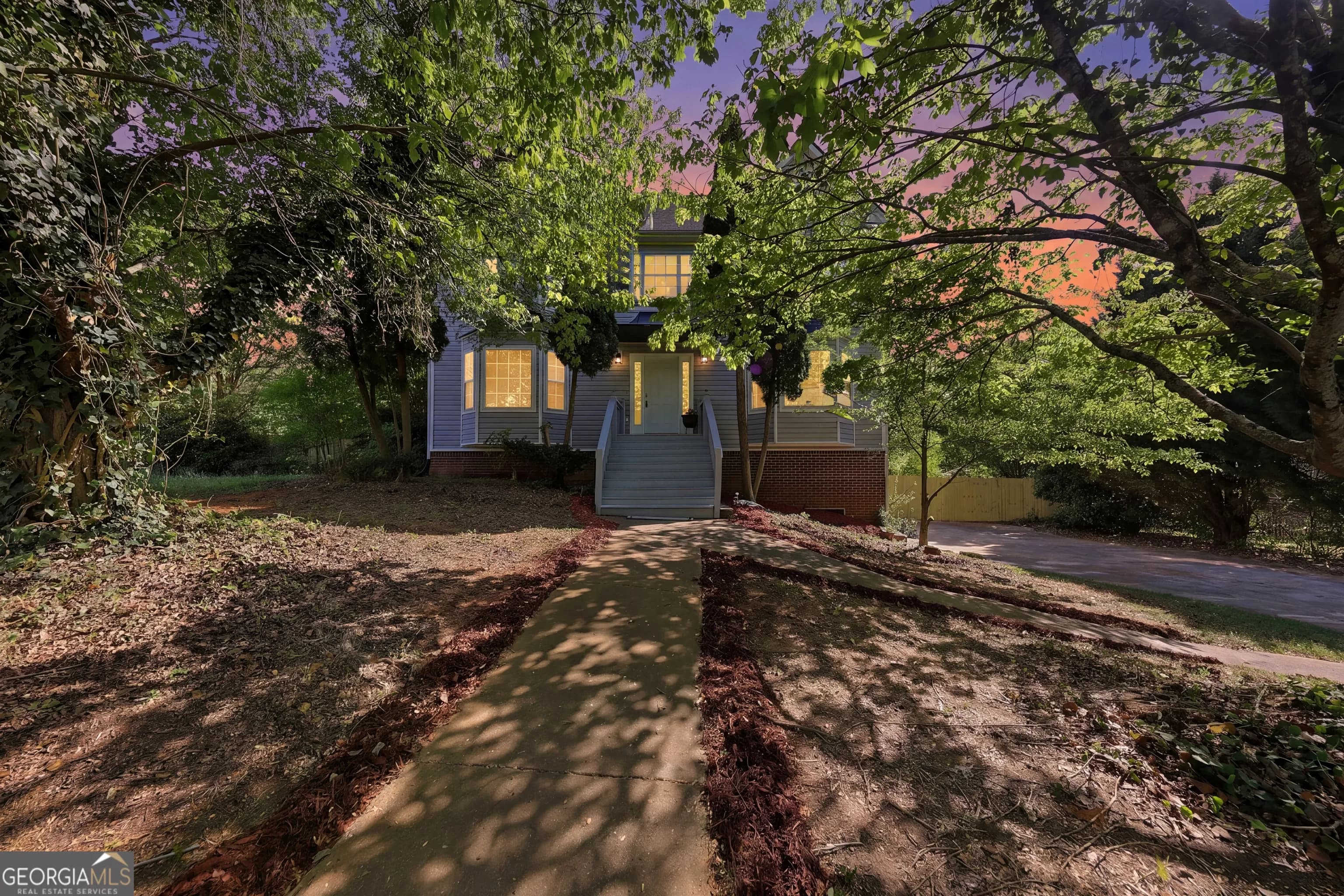19 Kacey Ct — photo 2 of 39