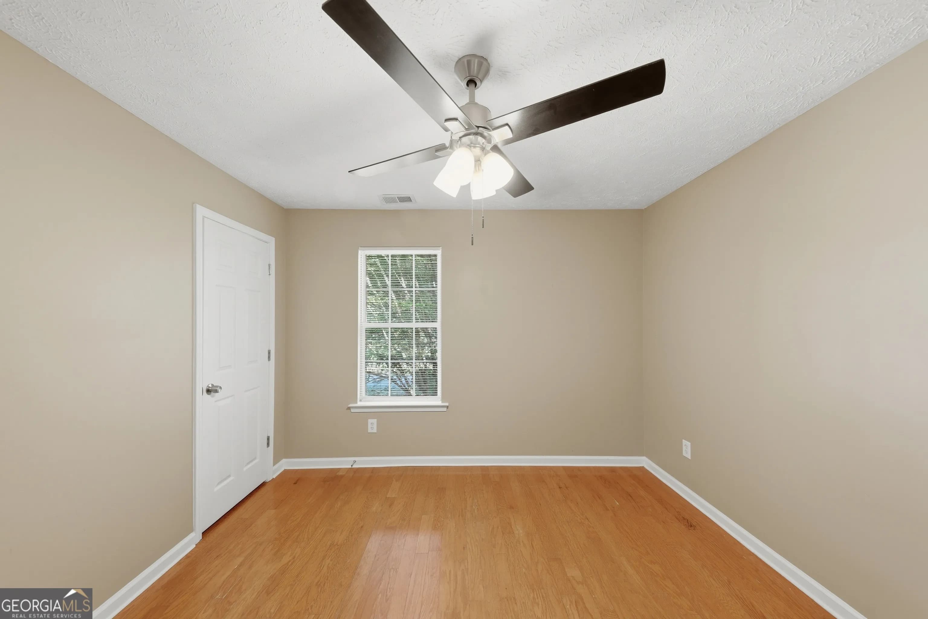 19 Kacey Ct — photo 16 of 39