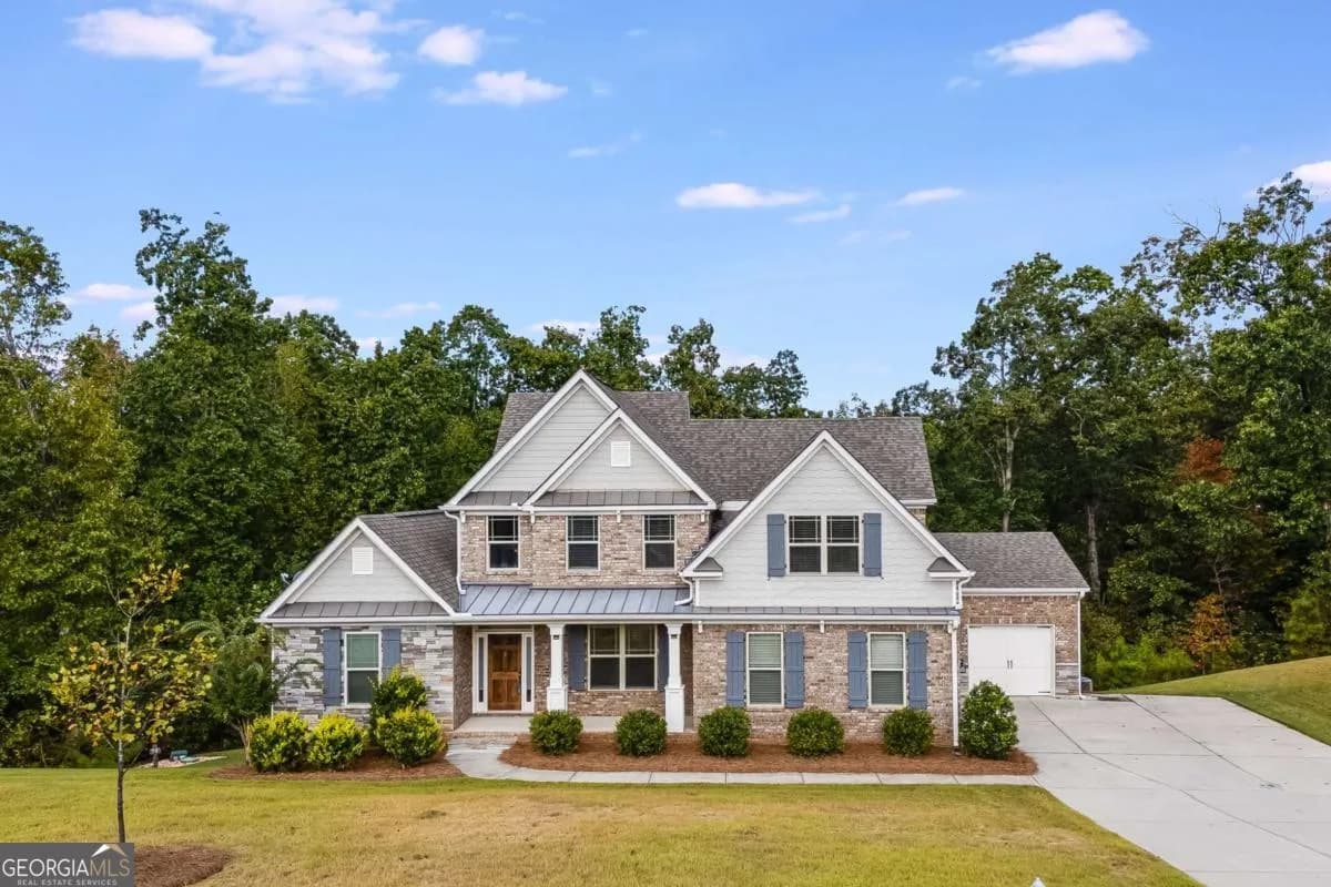 5473 Oconee Dr, Douglasville