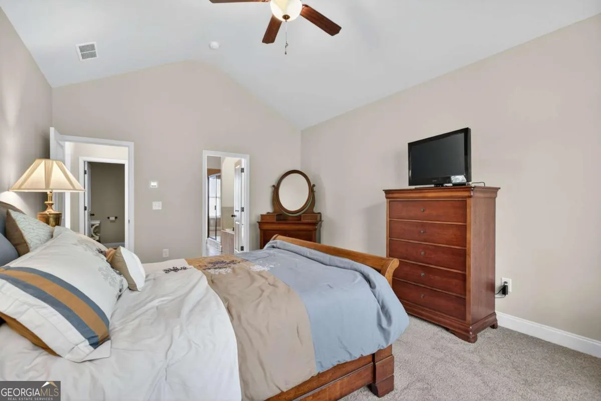 5473 Oconee Dr — photo 11 of 44