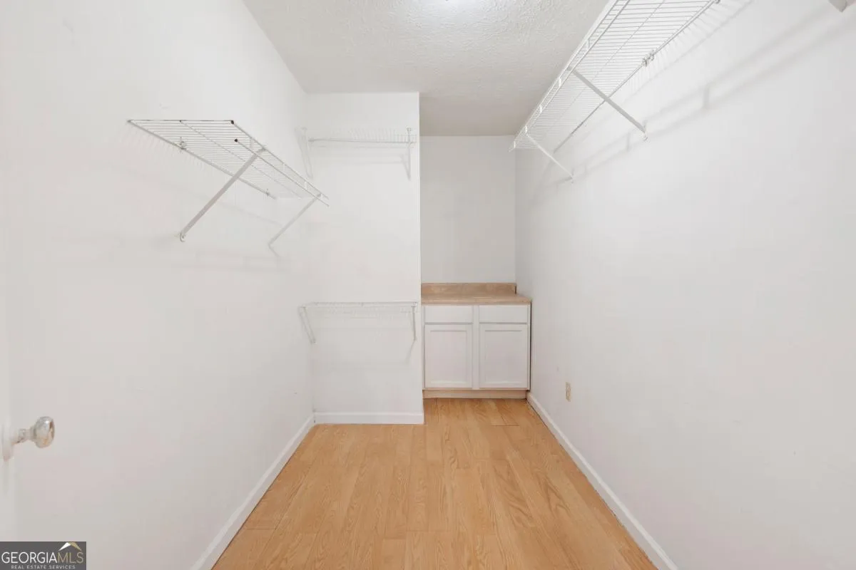 2159 Chestnut Log Dr — photo 6 of 22