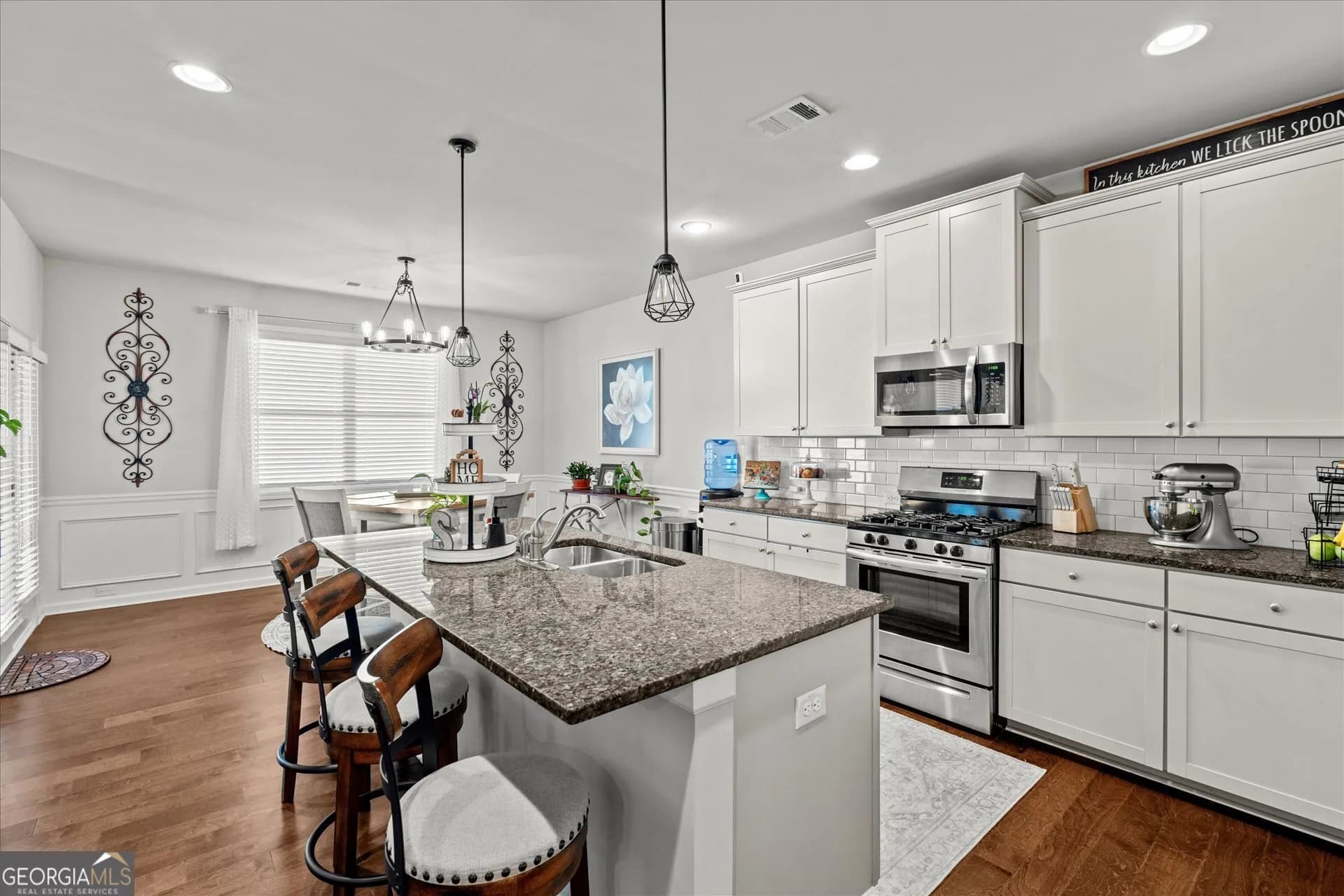2028 Creekhead Dr — photo 12 of 67