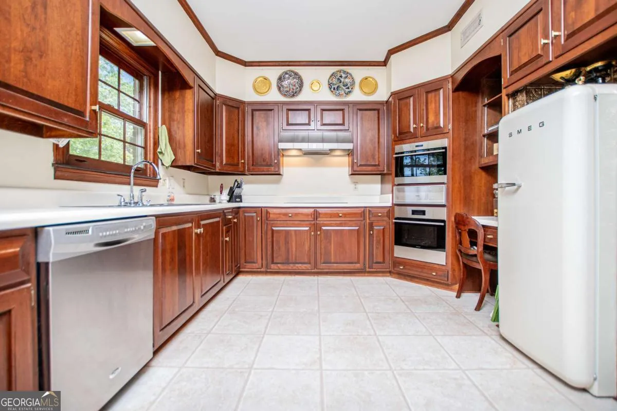 203 S Ole Hickory Trl — photo 19 of 100