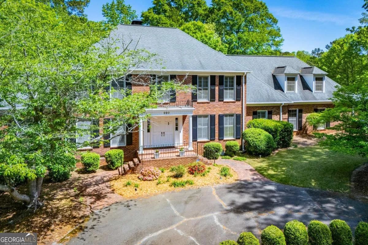 203 S Ole Hickory Trl — photo 5 of 100