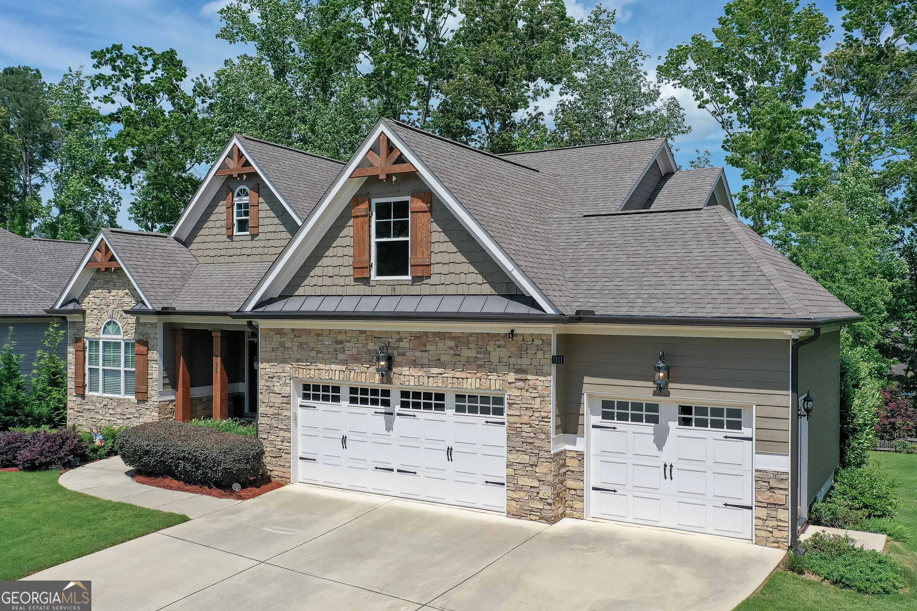 295 Hanover Dr — photo 13 of 52
