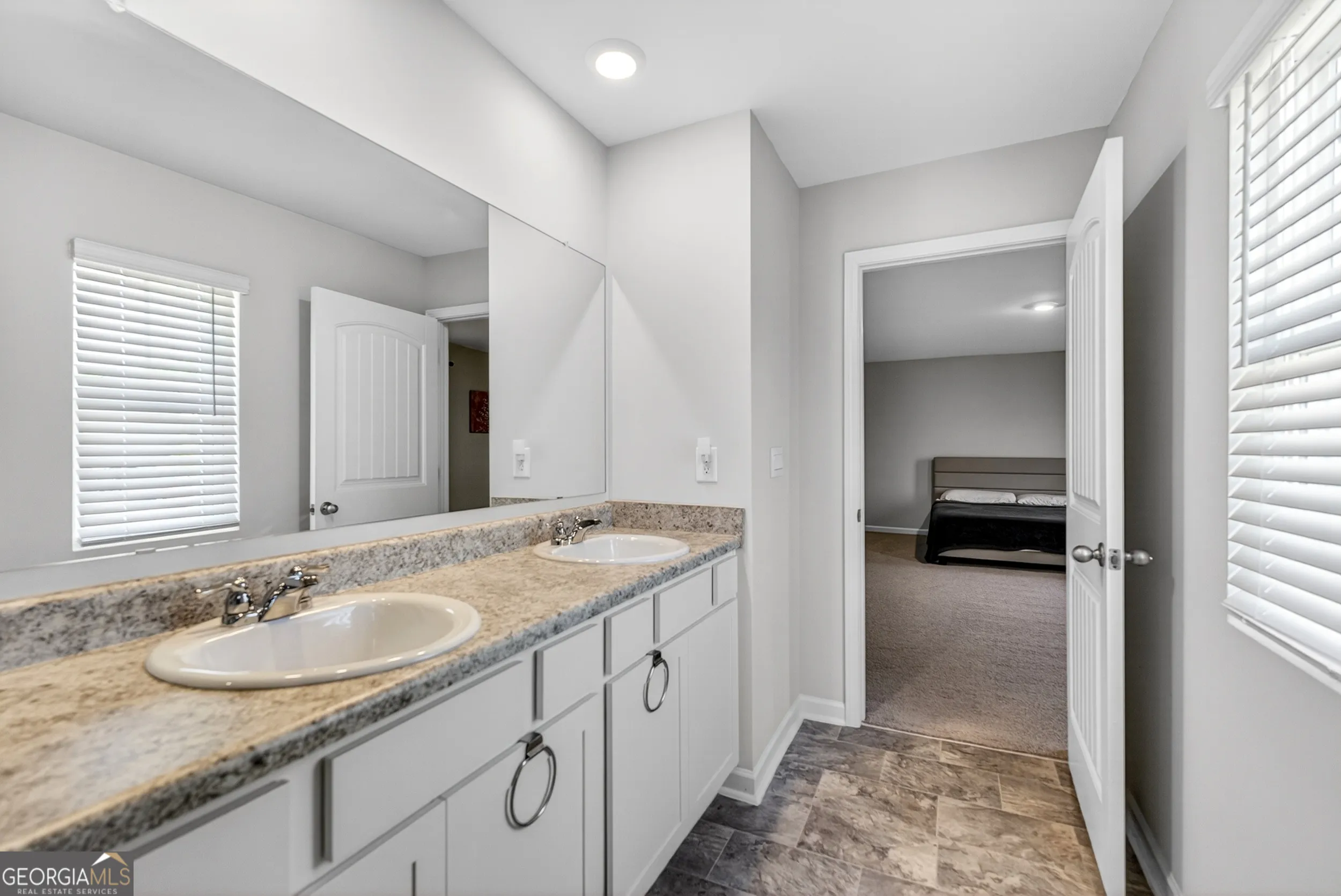 312 Deer Run Dr — photo 16 of 40
