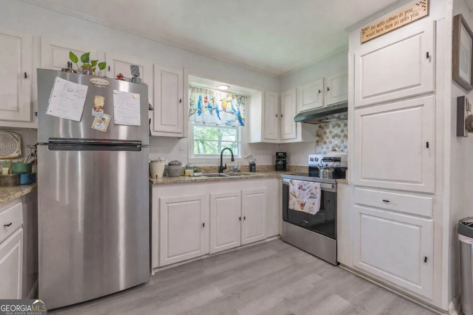 120 Bryan St W — photo 18 of 40