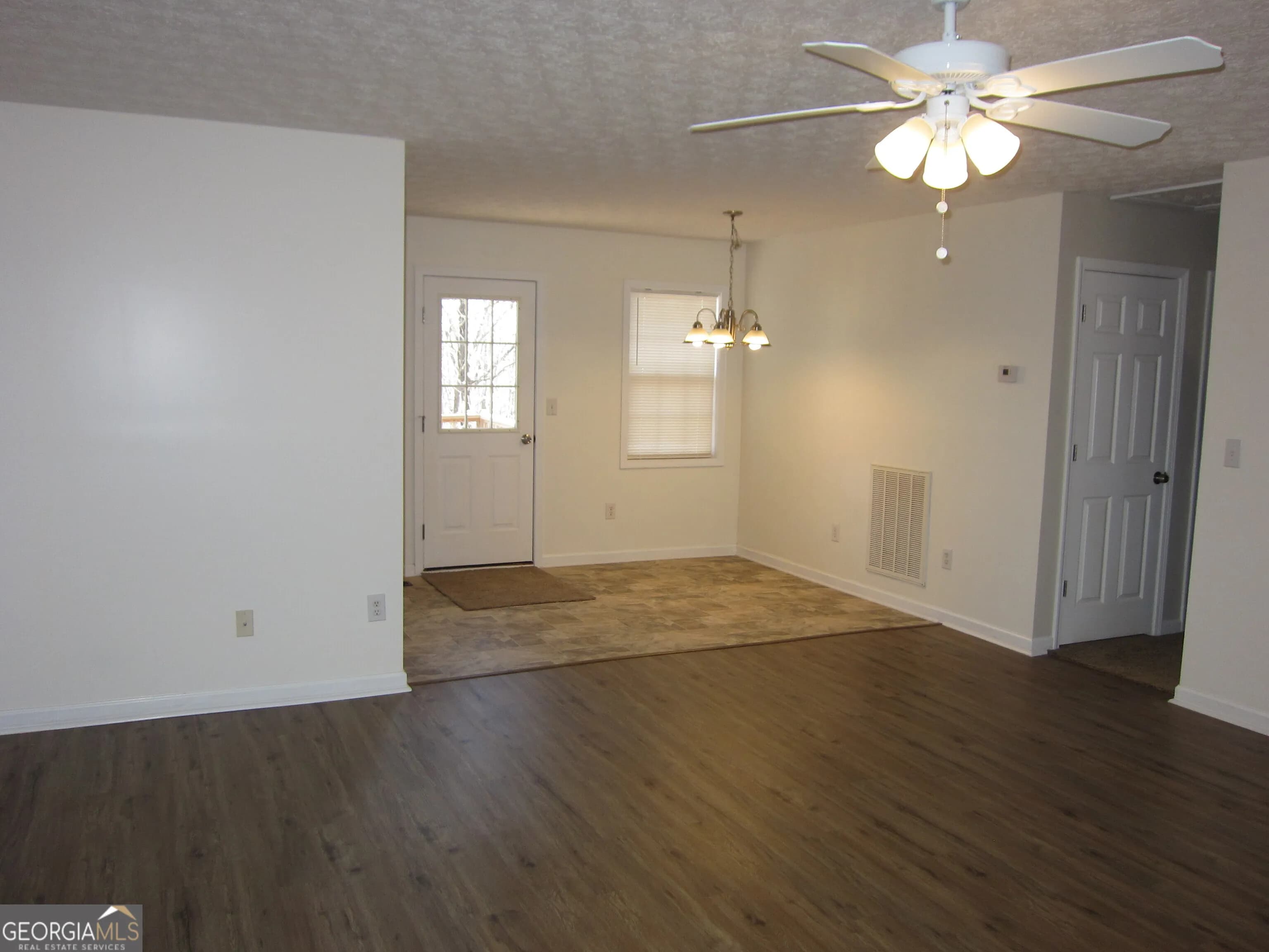 434 Spring Leaf Dr — photo 13 of 26