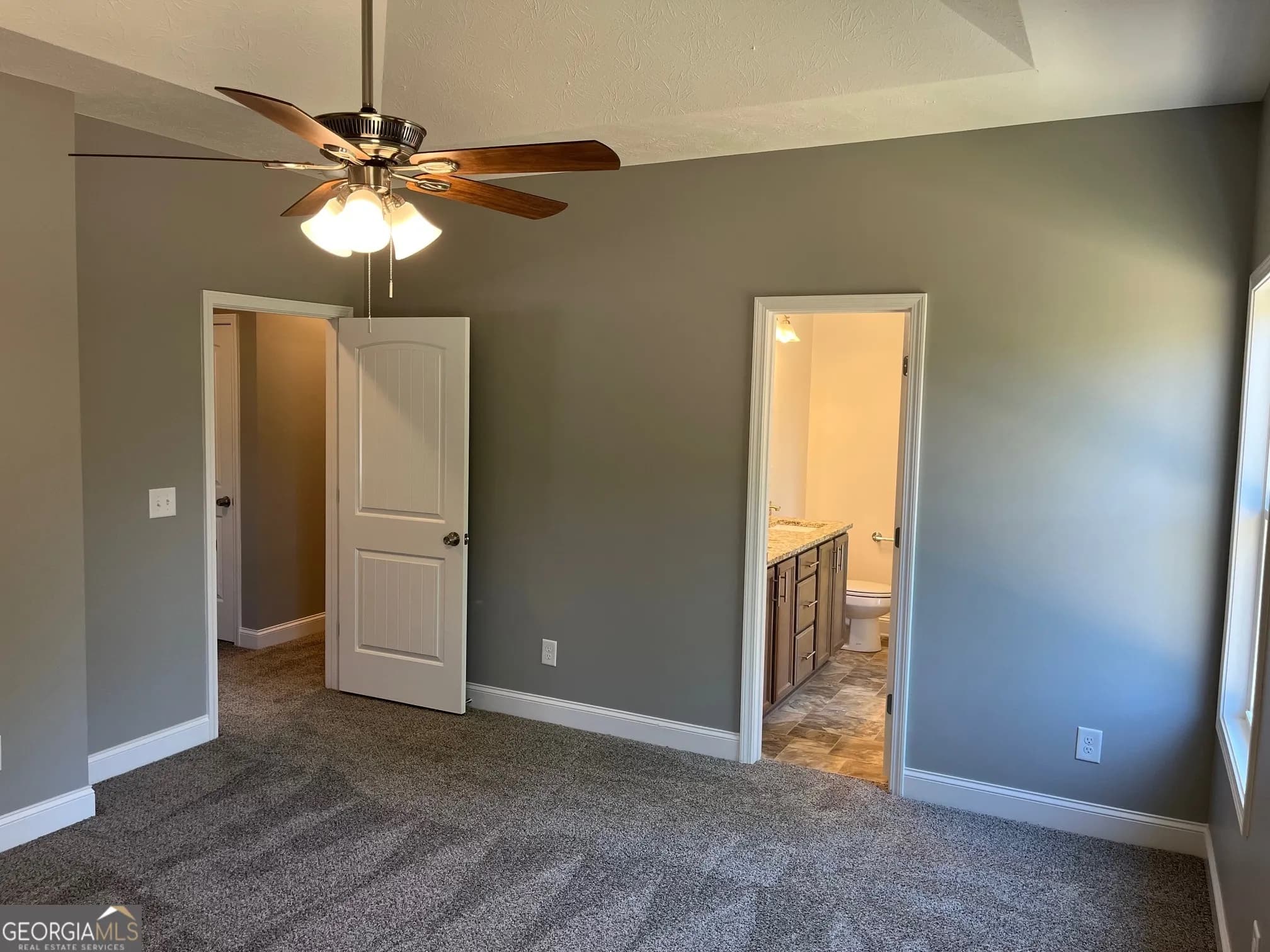 202 Gamel Rd — photo 6 of 35