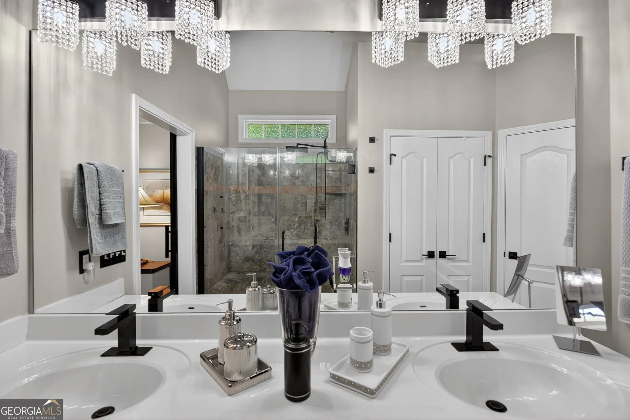 5364 Britton Dr — photo 6 of 34