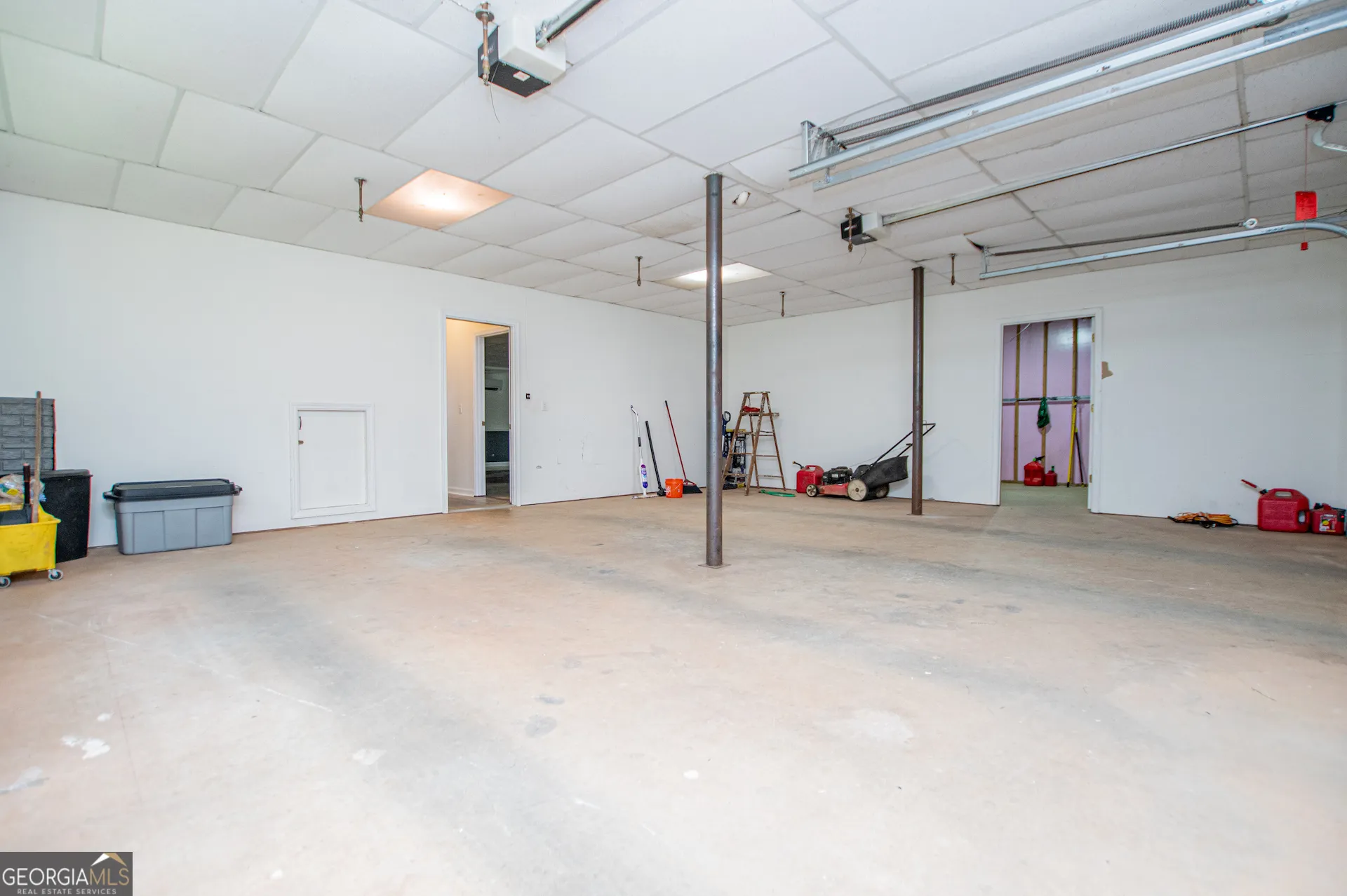 4765 Liberty Rd — photo 37 of 58