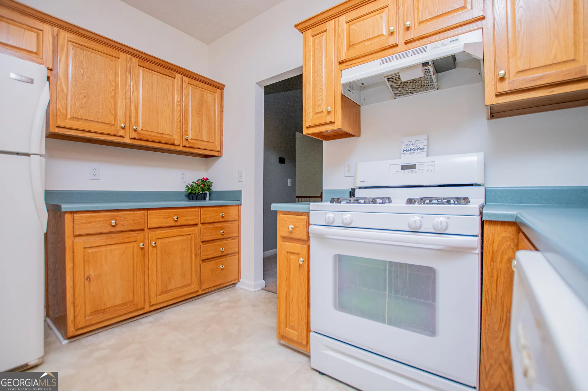 4765 Liberty Rd — photo 5 of 58