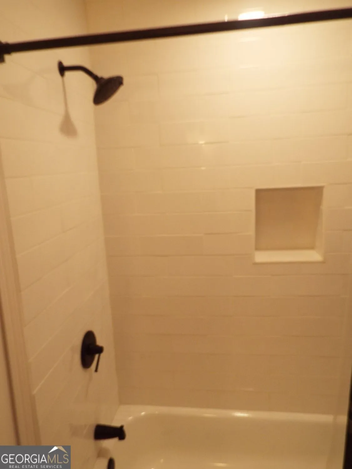 4943 Apple Valley Rd — photo 8 of 31