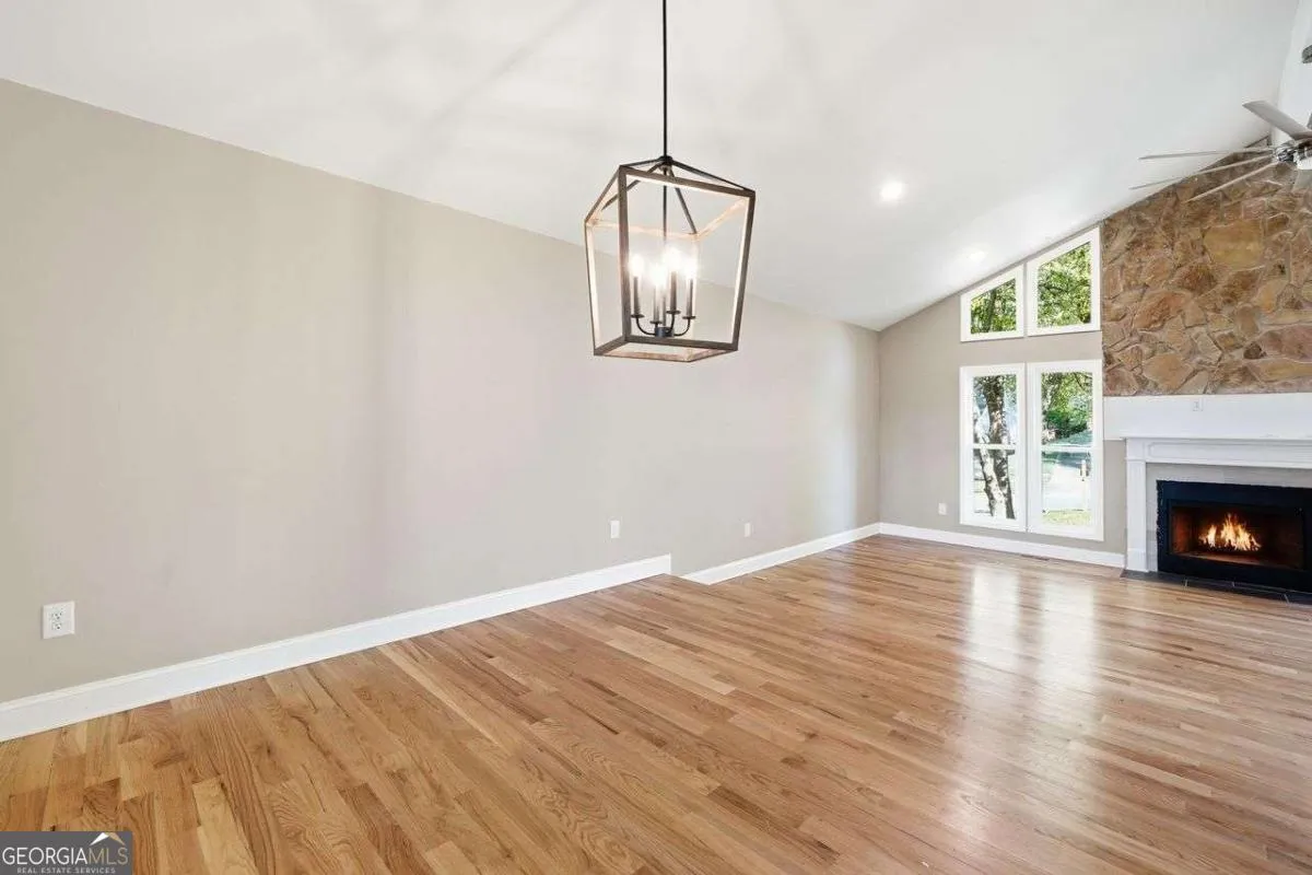 6870 Creekwood Dr — photo 39 of 40