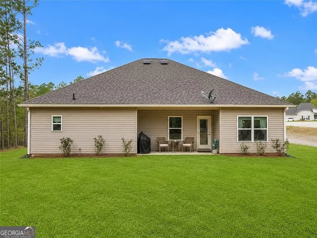 328 Bonnie Sue Dr — photo 2 of 16