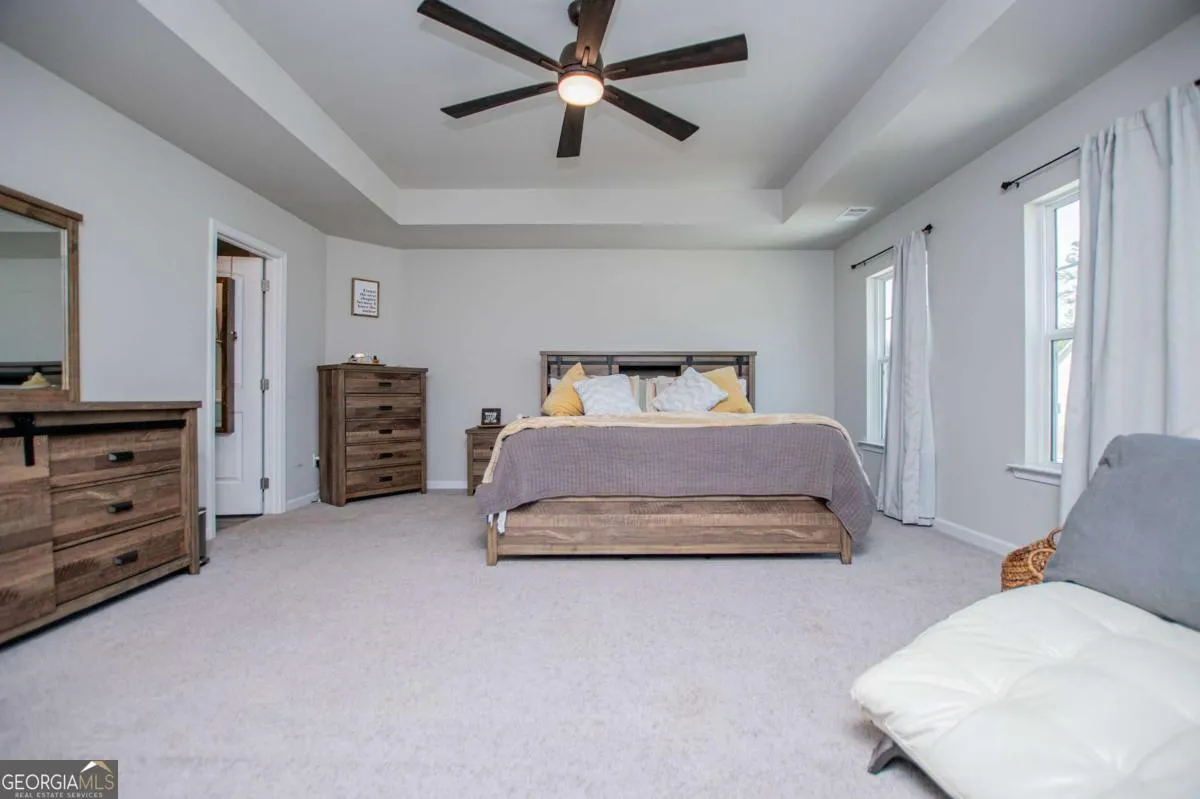 512 Silver Leaf Pkwy — photo 17 of 47