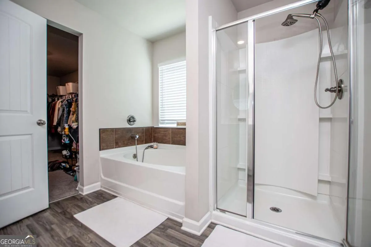 512 Silver Leaf Pkwy — photo 19 of 47