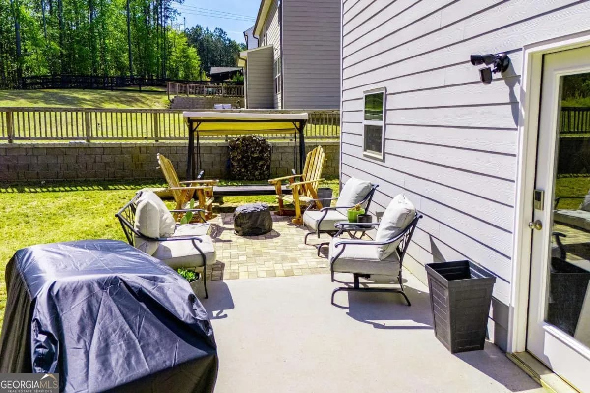 512 Silver Leaf Pkwy — photo 33 of 47