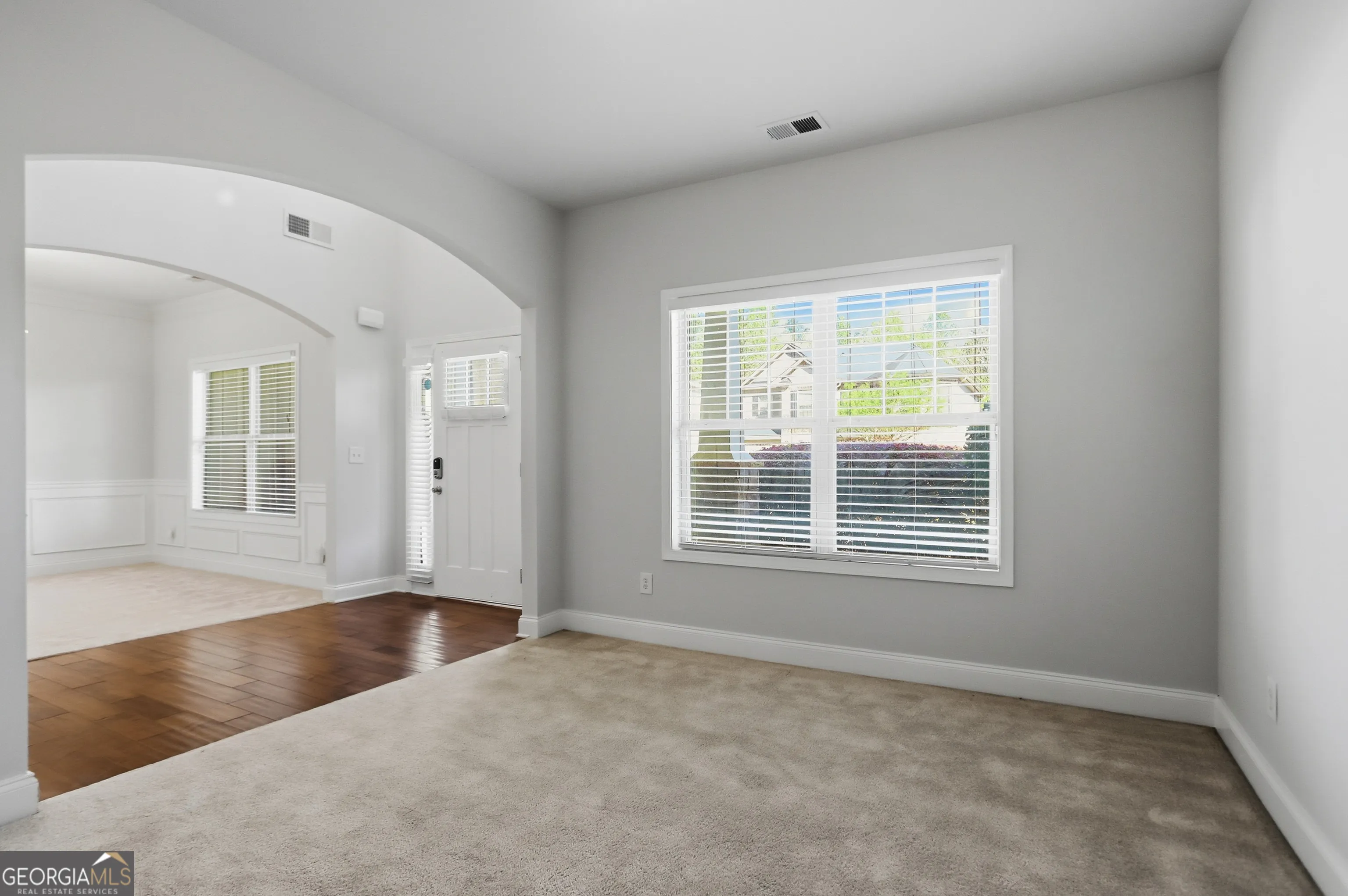 62 Cleburne Pl — photo 11 of 44