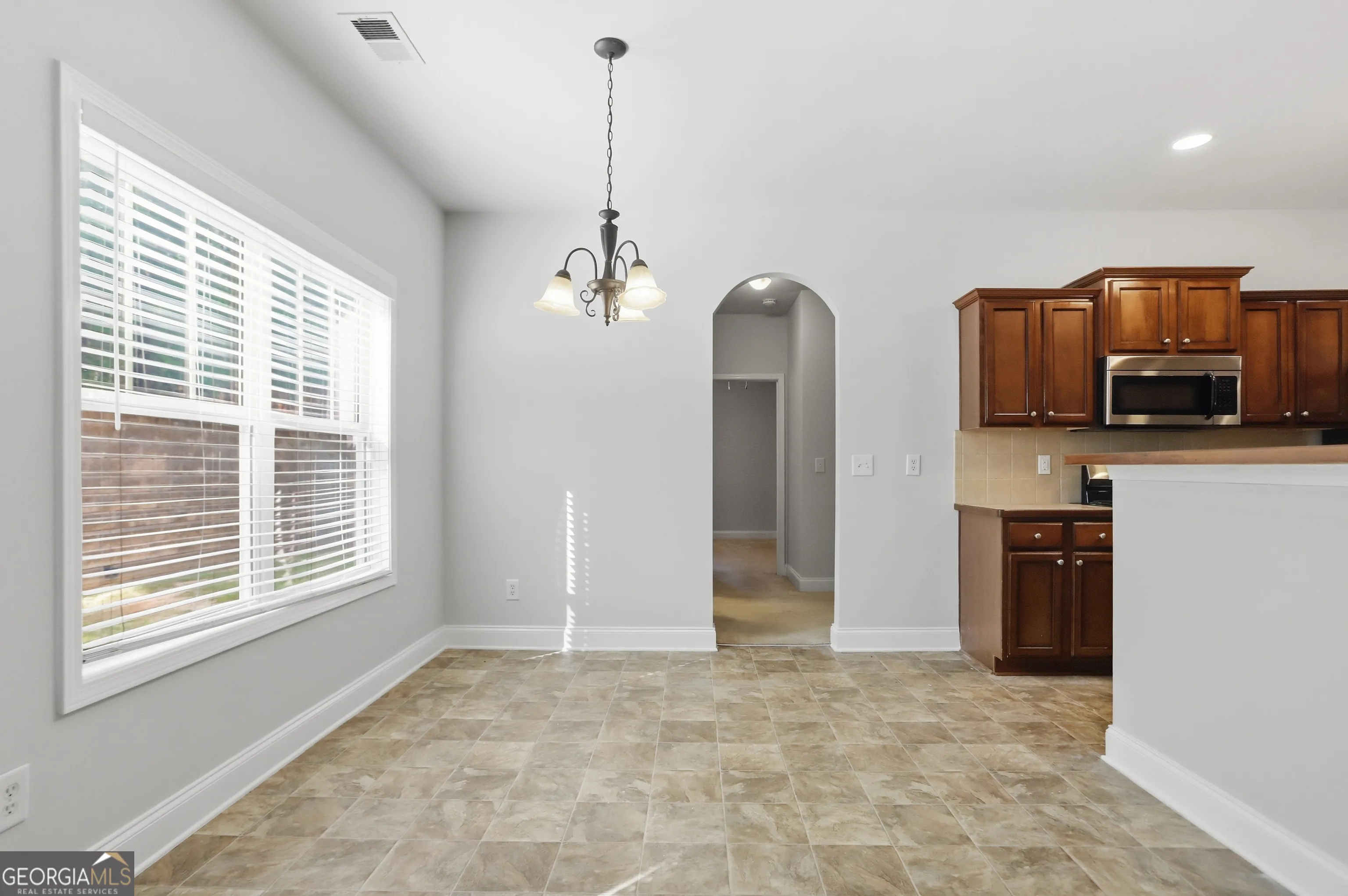 62 Cleburne Pl — photo 5 of 44
