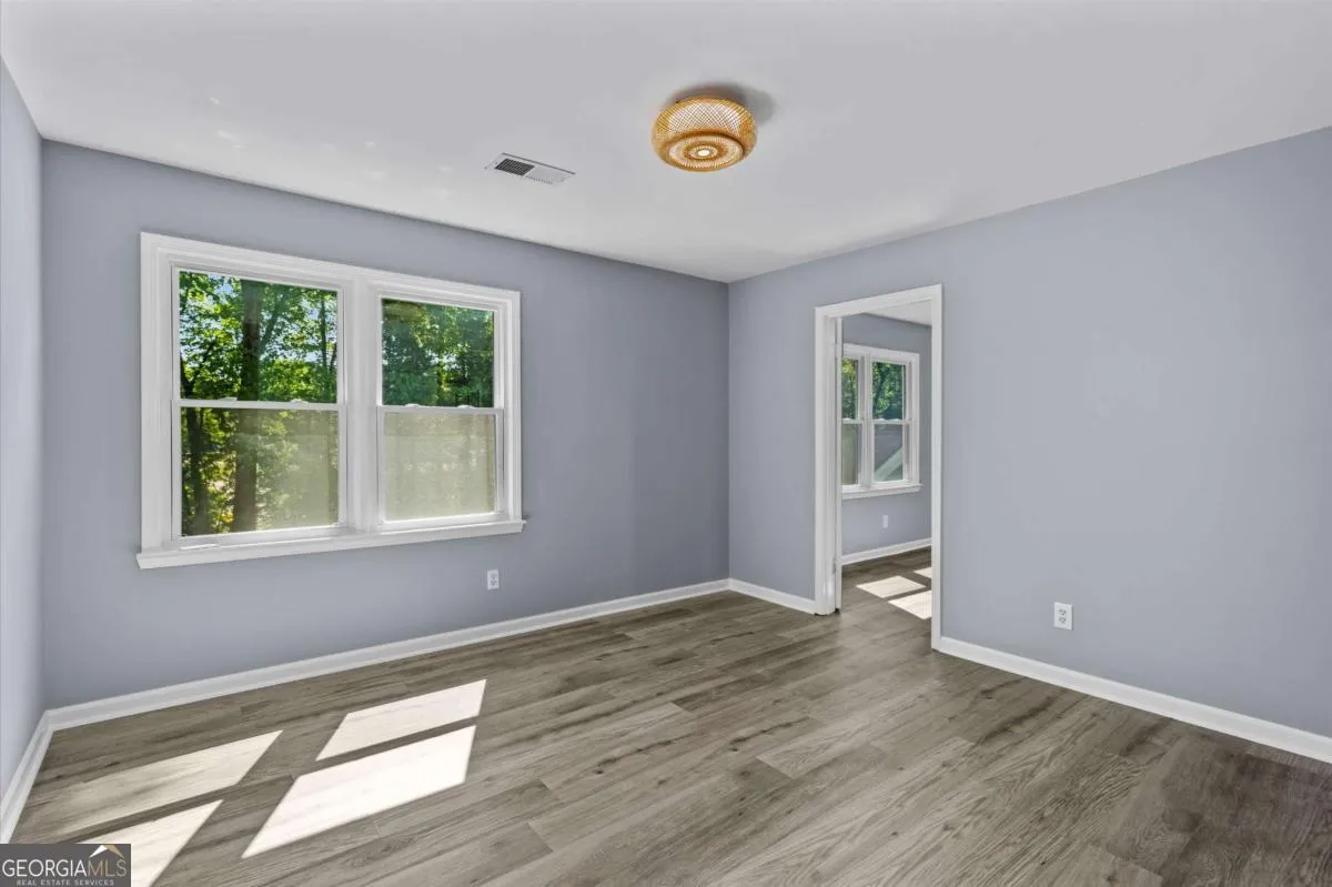 4089 Hickory Nut Dr — photo 20 of 33