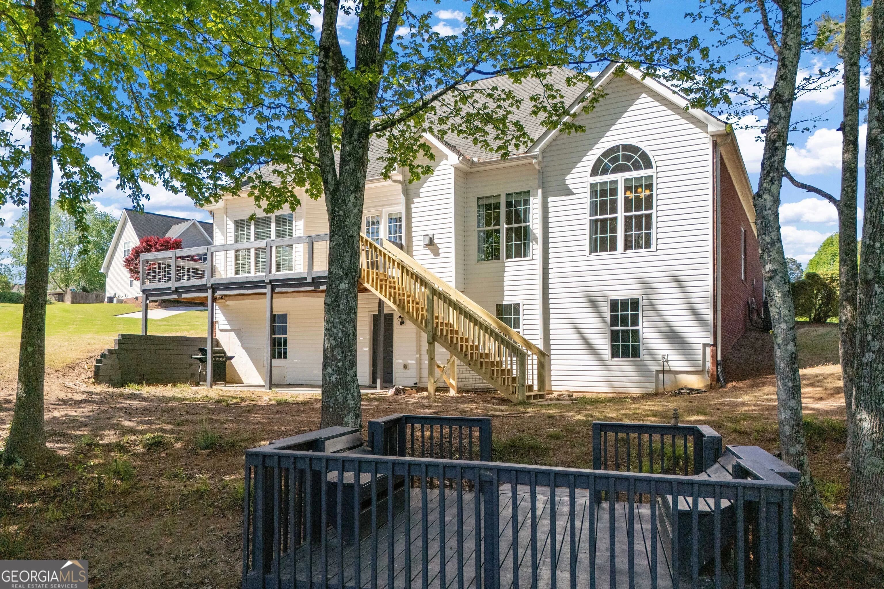 101 Retreat Way — photo 13 of 60