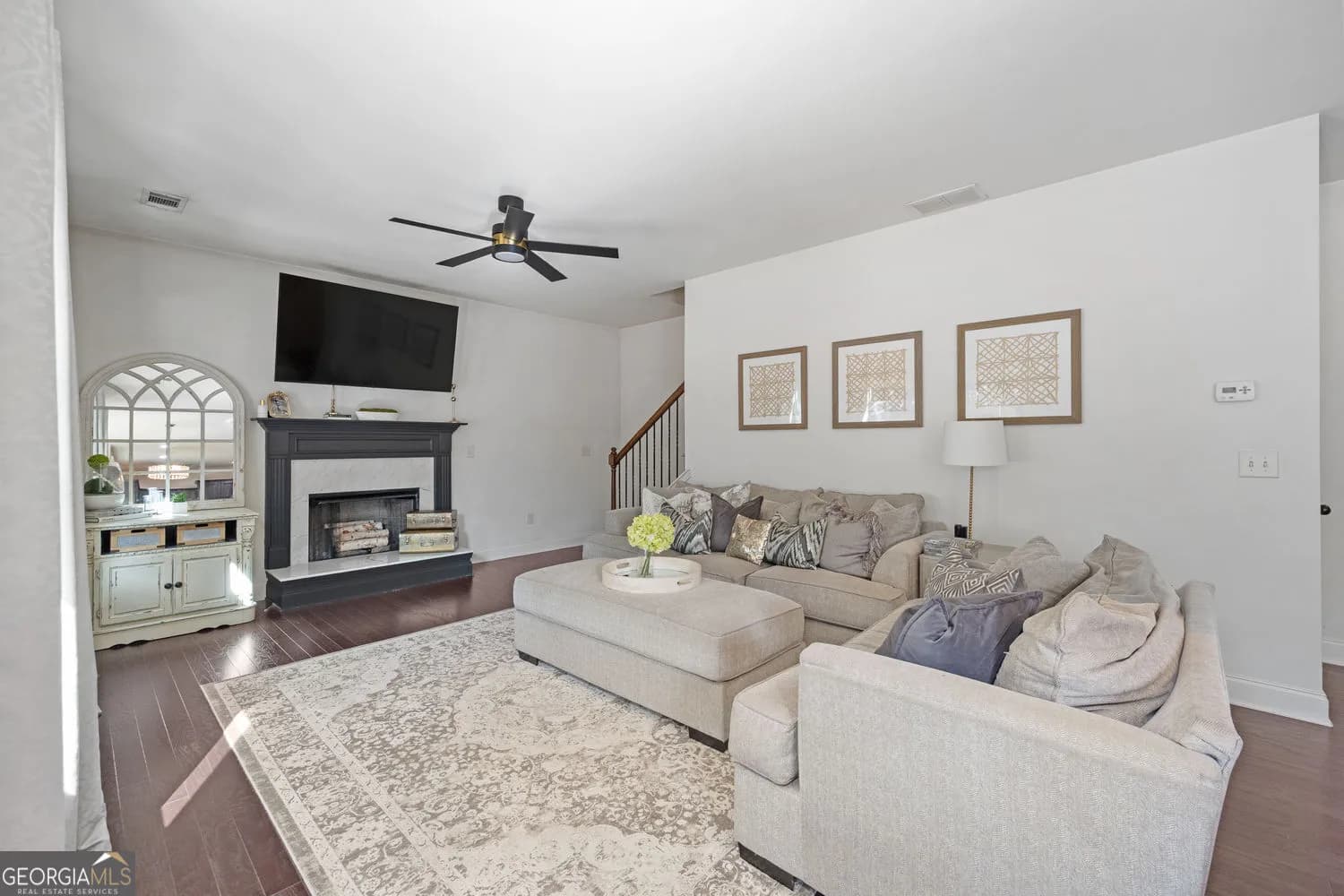 355 Fieldstone Ln — photo 5 of 25