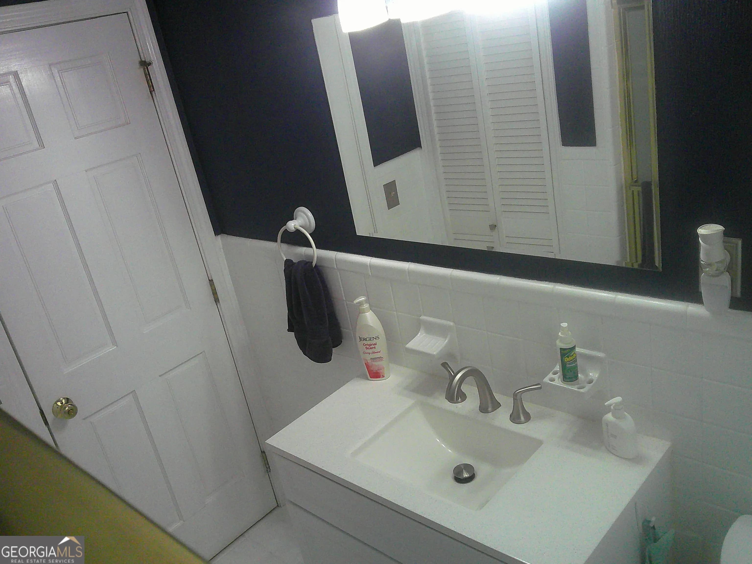 210 Greenwood Ln — photo 20 of 38