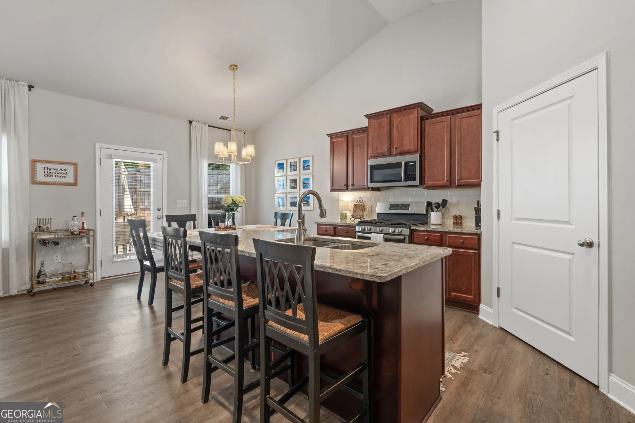 100 Camden Lake Way — photo 11 of 31