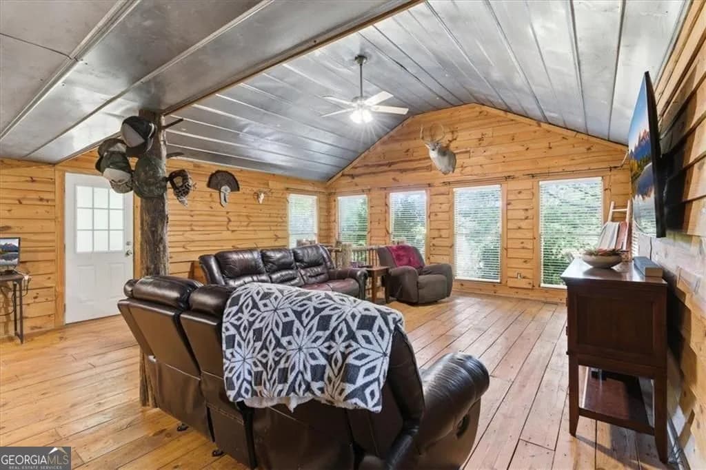 1440 Cochran Ridge Rd — photo 3 of 53