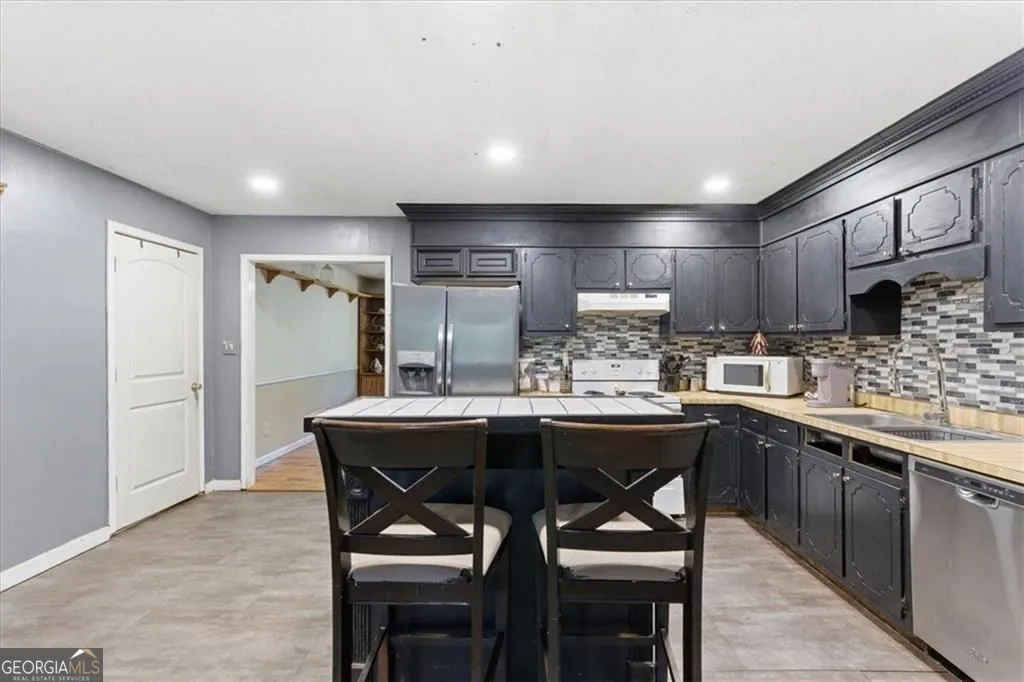 1440 Cochran Ridge Rd — photo 12 of 53
