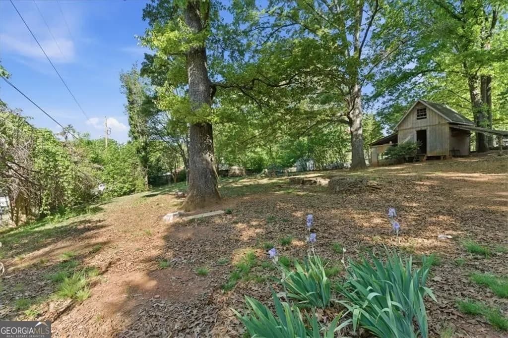 1440 Cochran Ridge Rd — photo 38 of 53