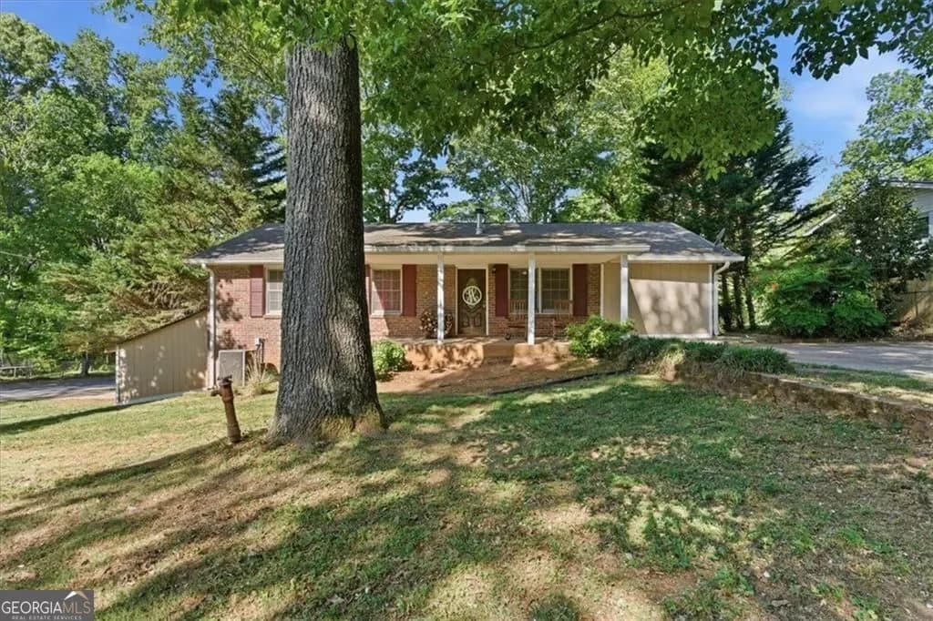 1440 Cochran Ridge Rd — photo 2 of 53