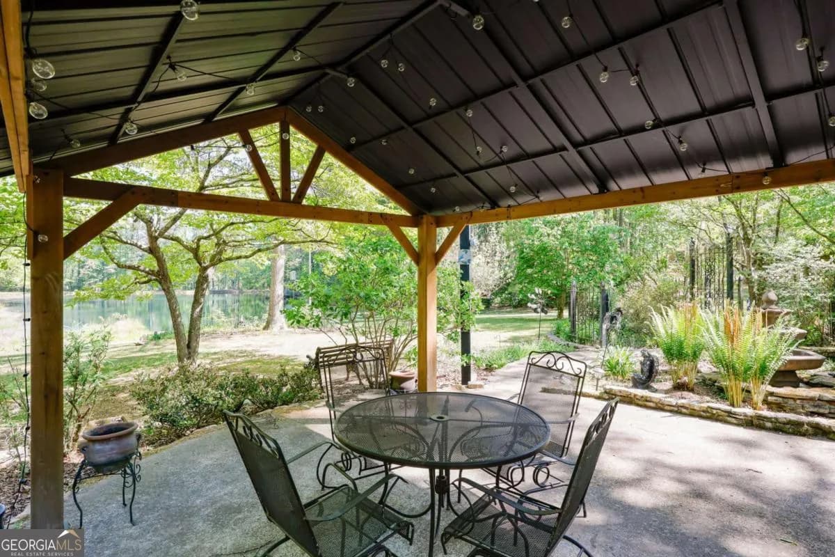 8277 Buchanan Hwy — photo 43 of 67